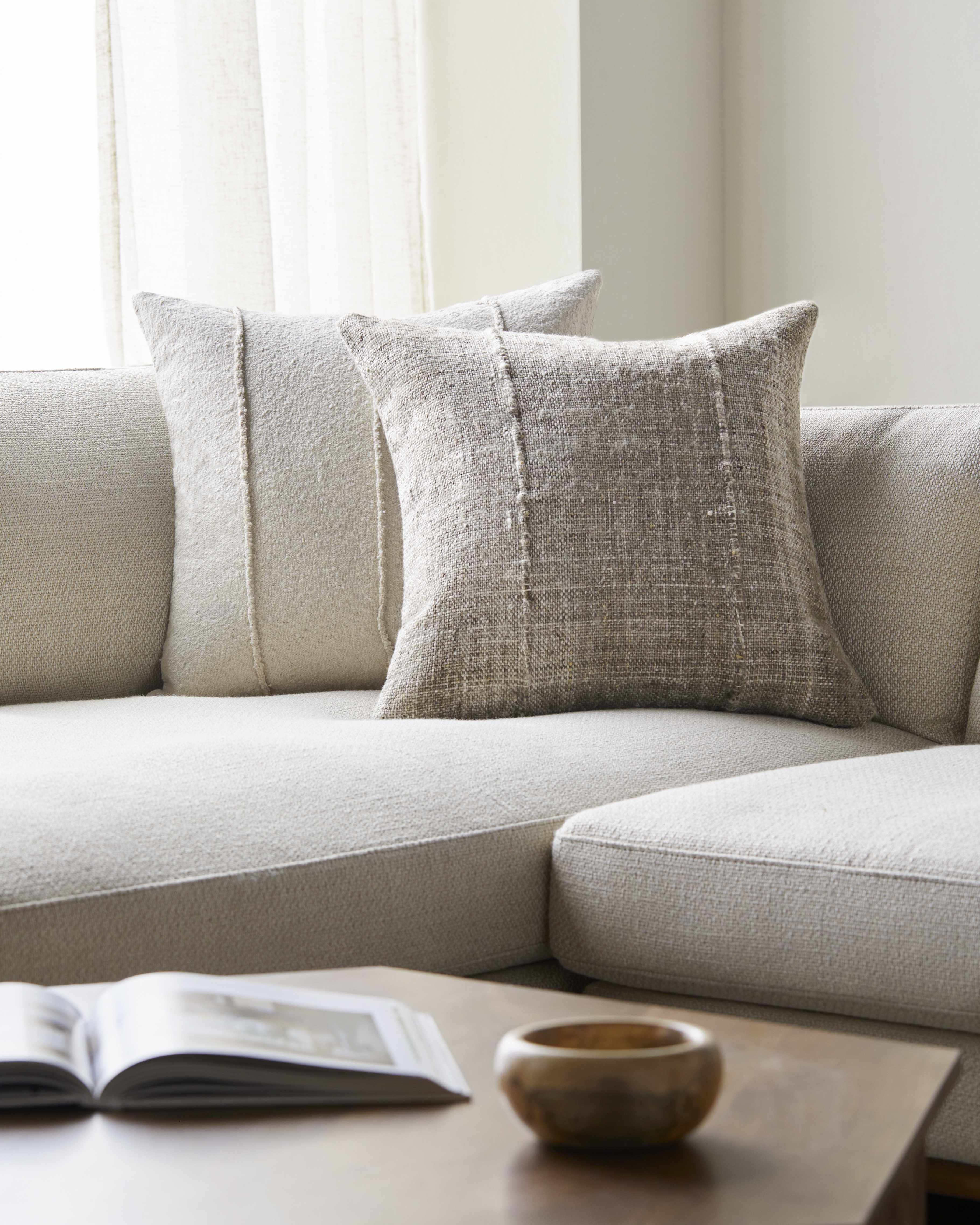 The Sinclair Pillow