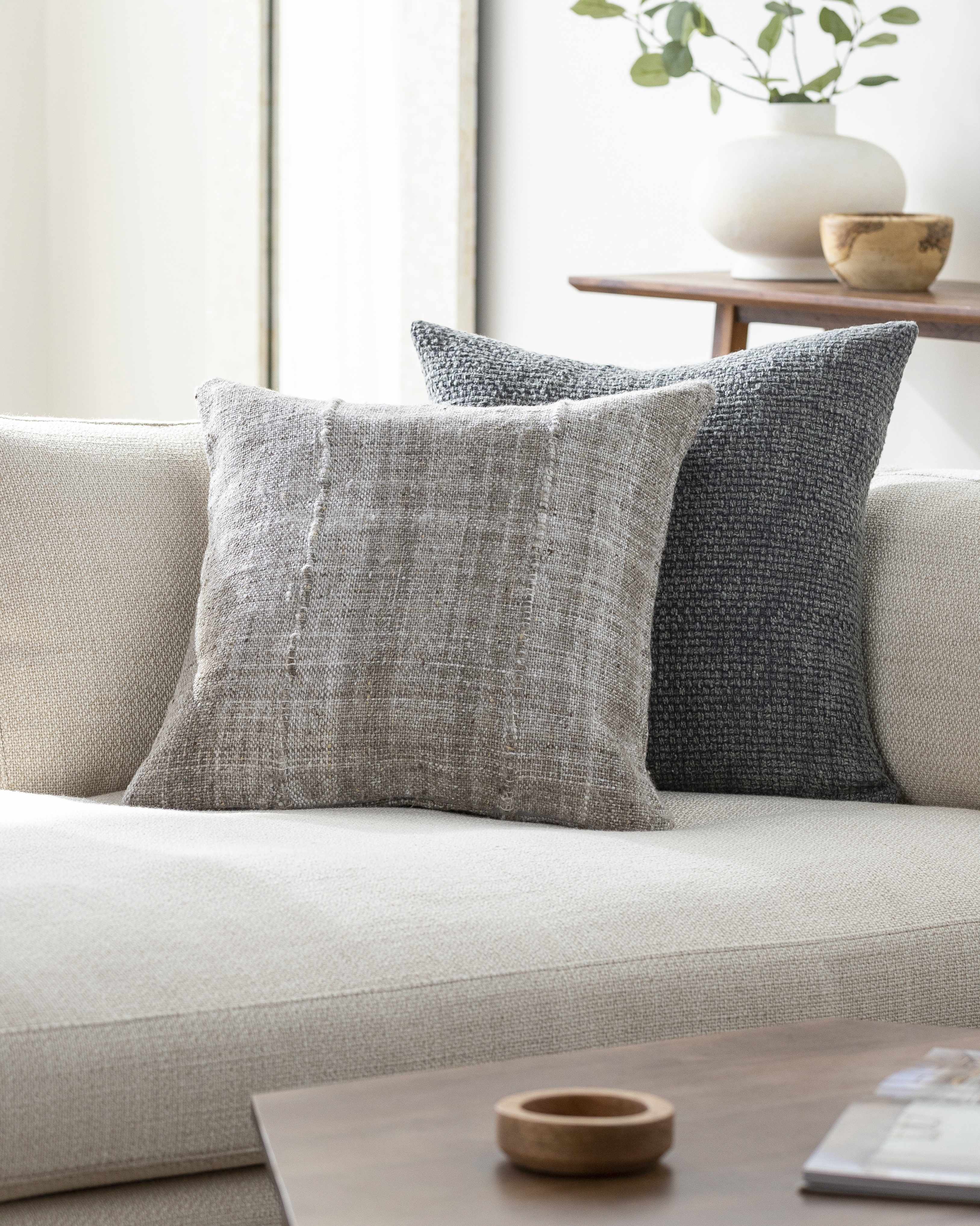 The Sinclair Pillow