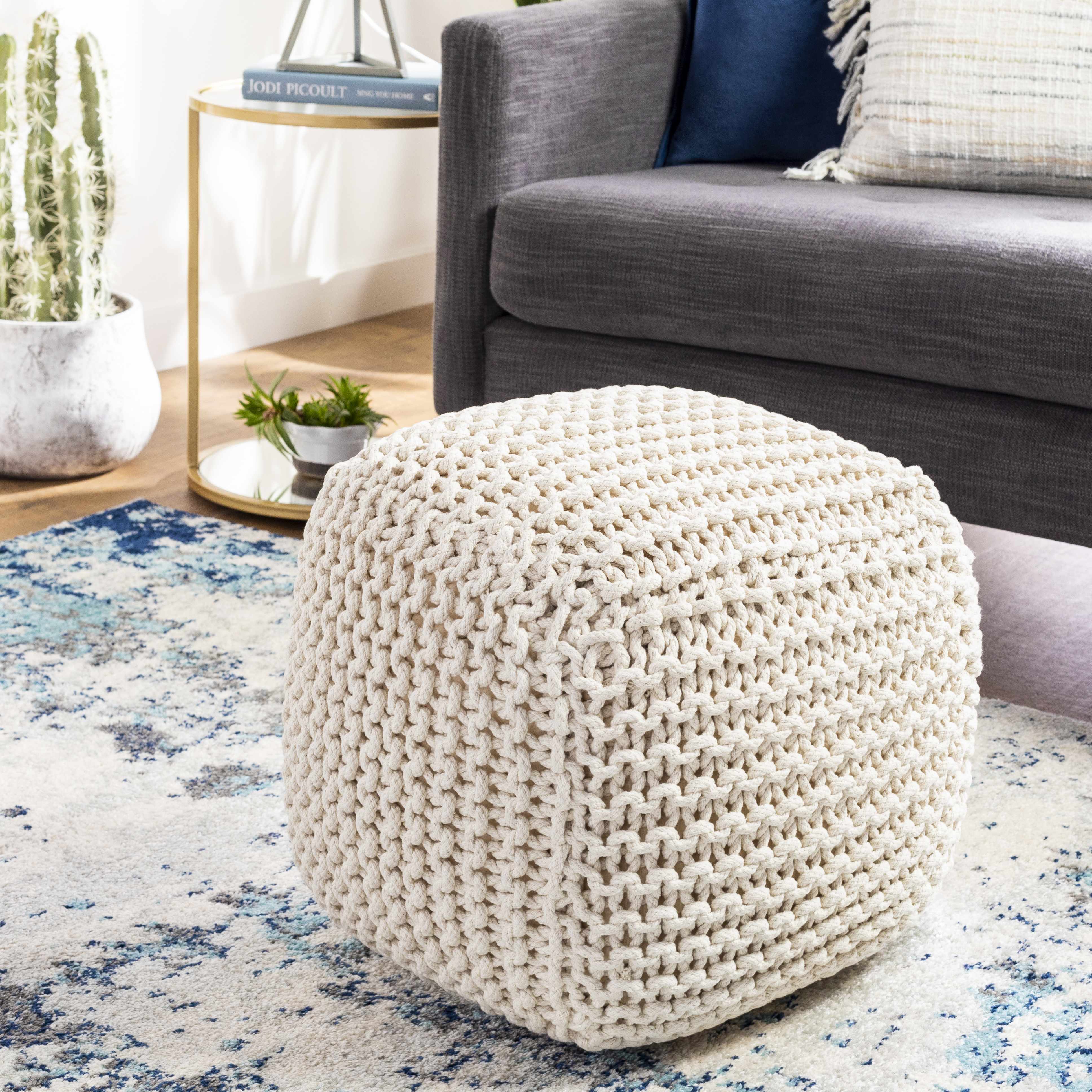 The Stevensburg Pouf
