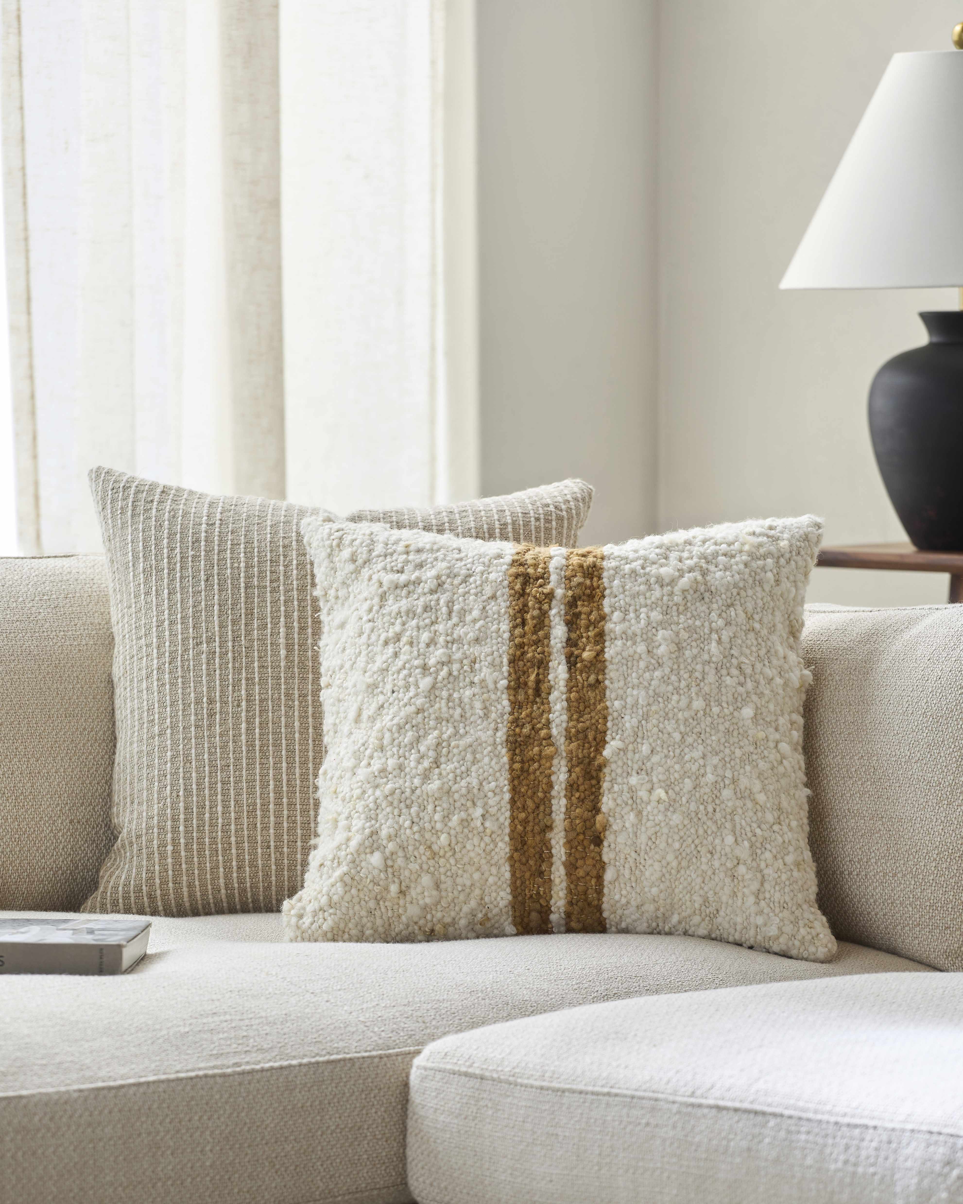 The Sinclair Pillow