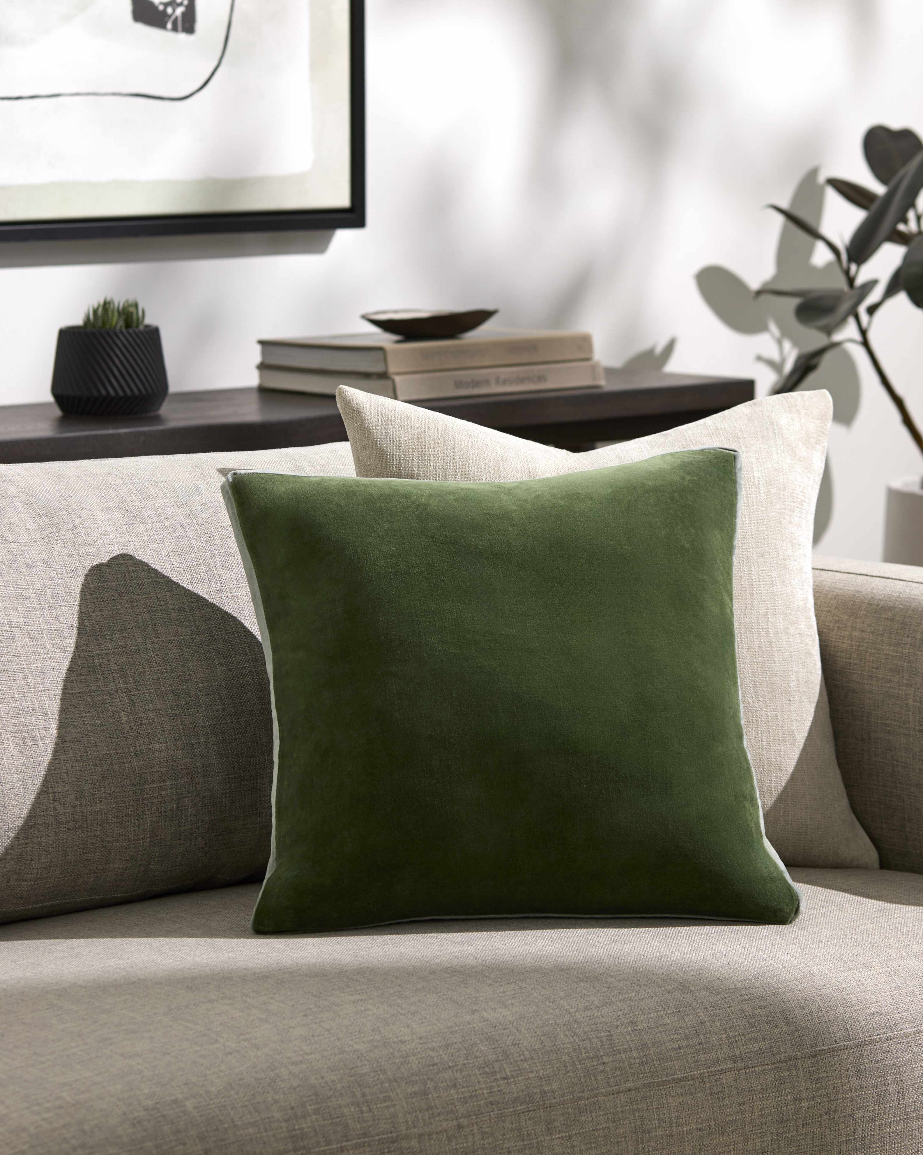 The Tamir Pillow