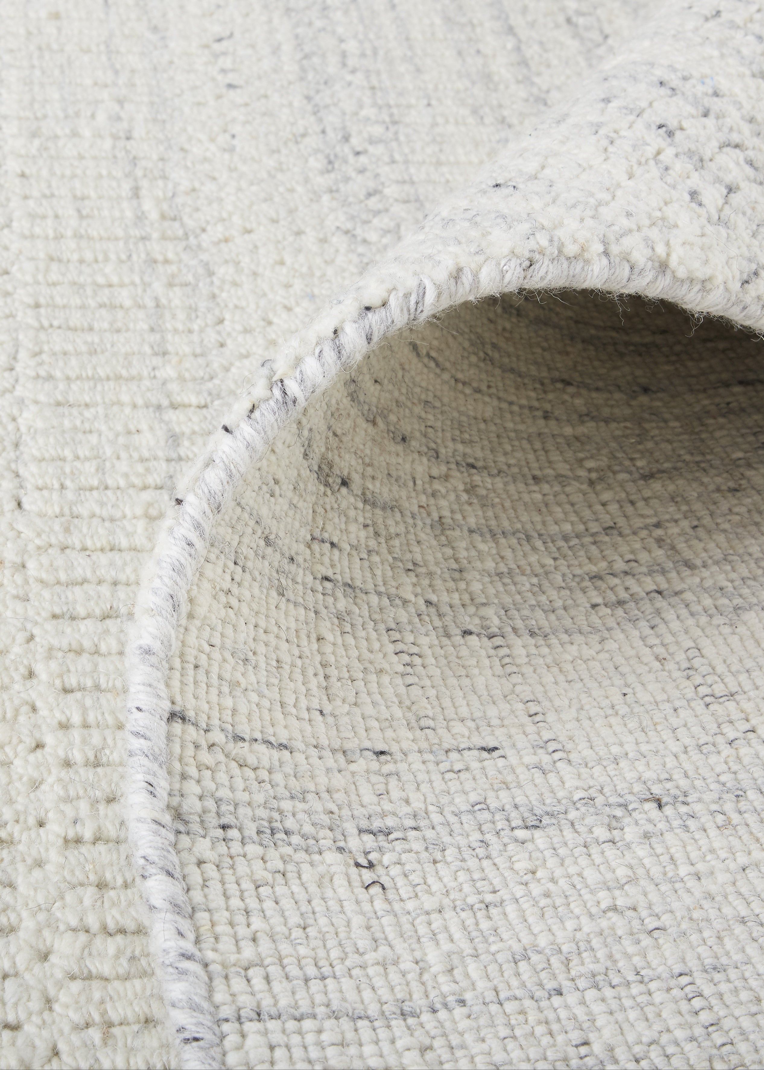 Keaton Transitional Solid - Ivory/Gray