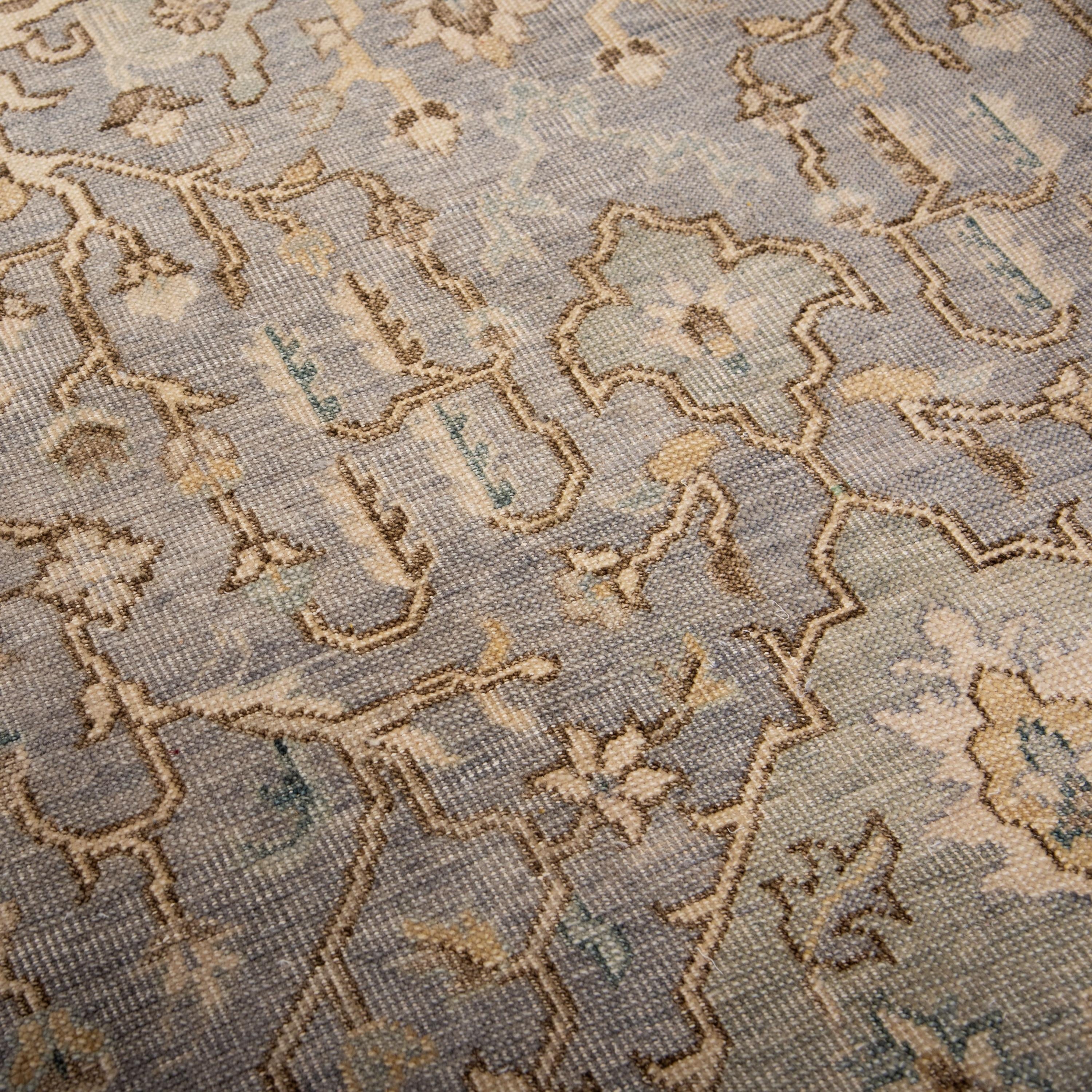 TUS712 Area Rug