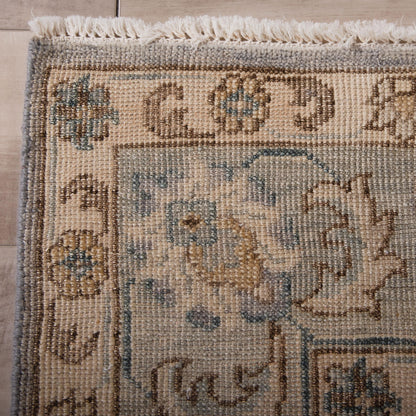 TUS712 Area Rug