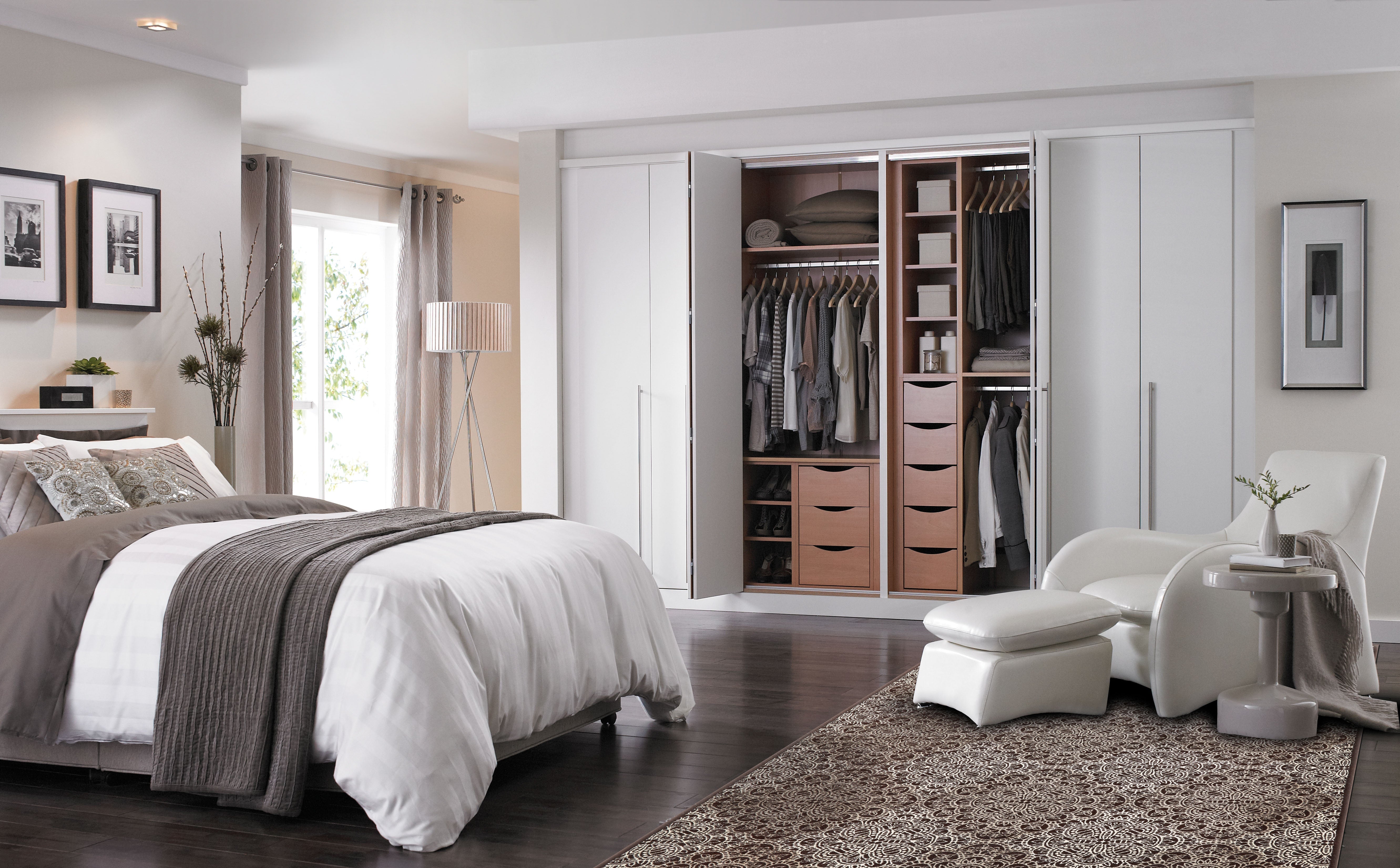 Azeri II Transitional Damask - Brown/Ivory/Tan