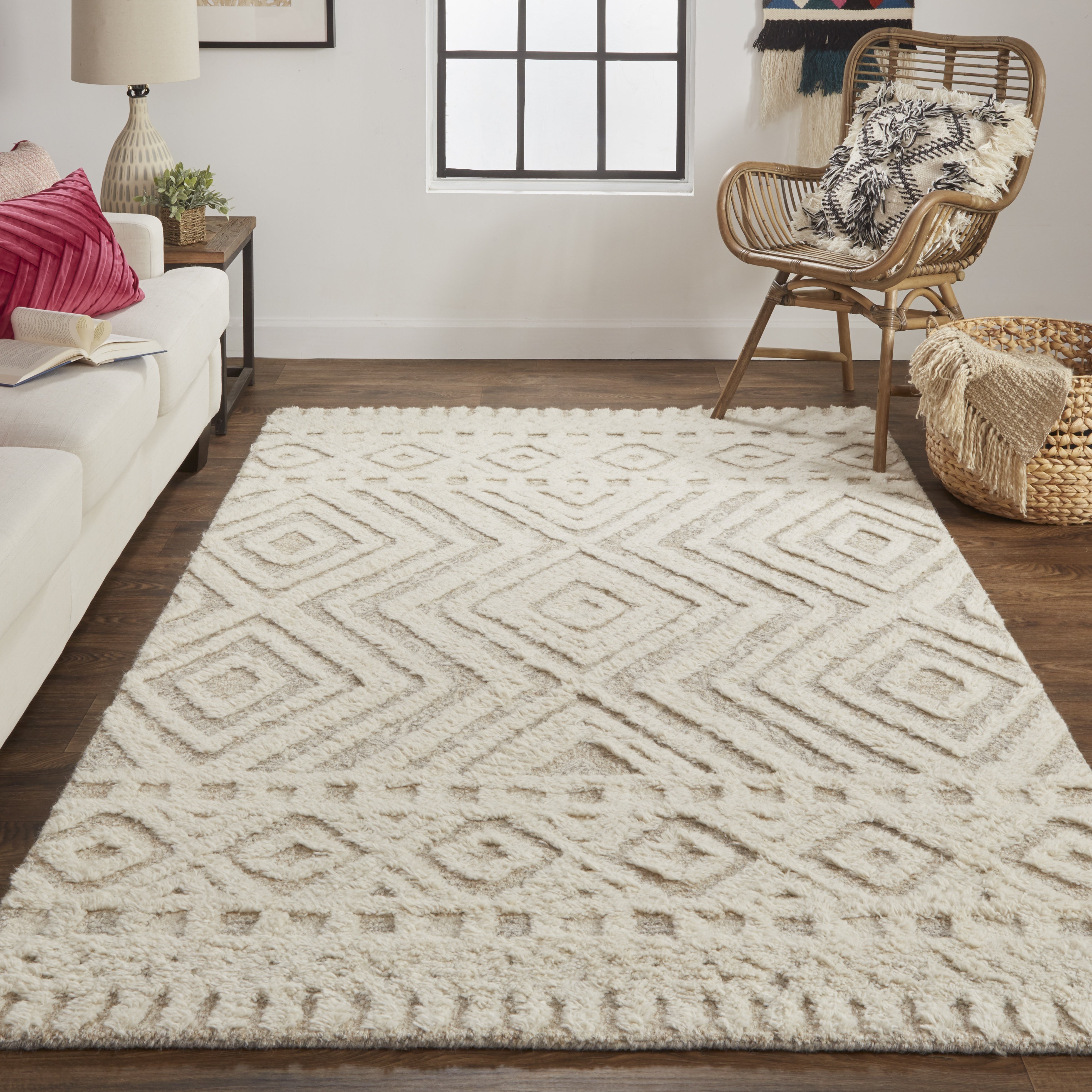Anica Transitional Diamond - Ivory/Tan Area Rug