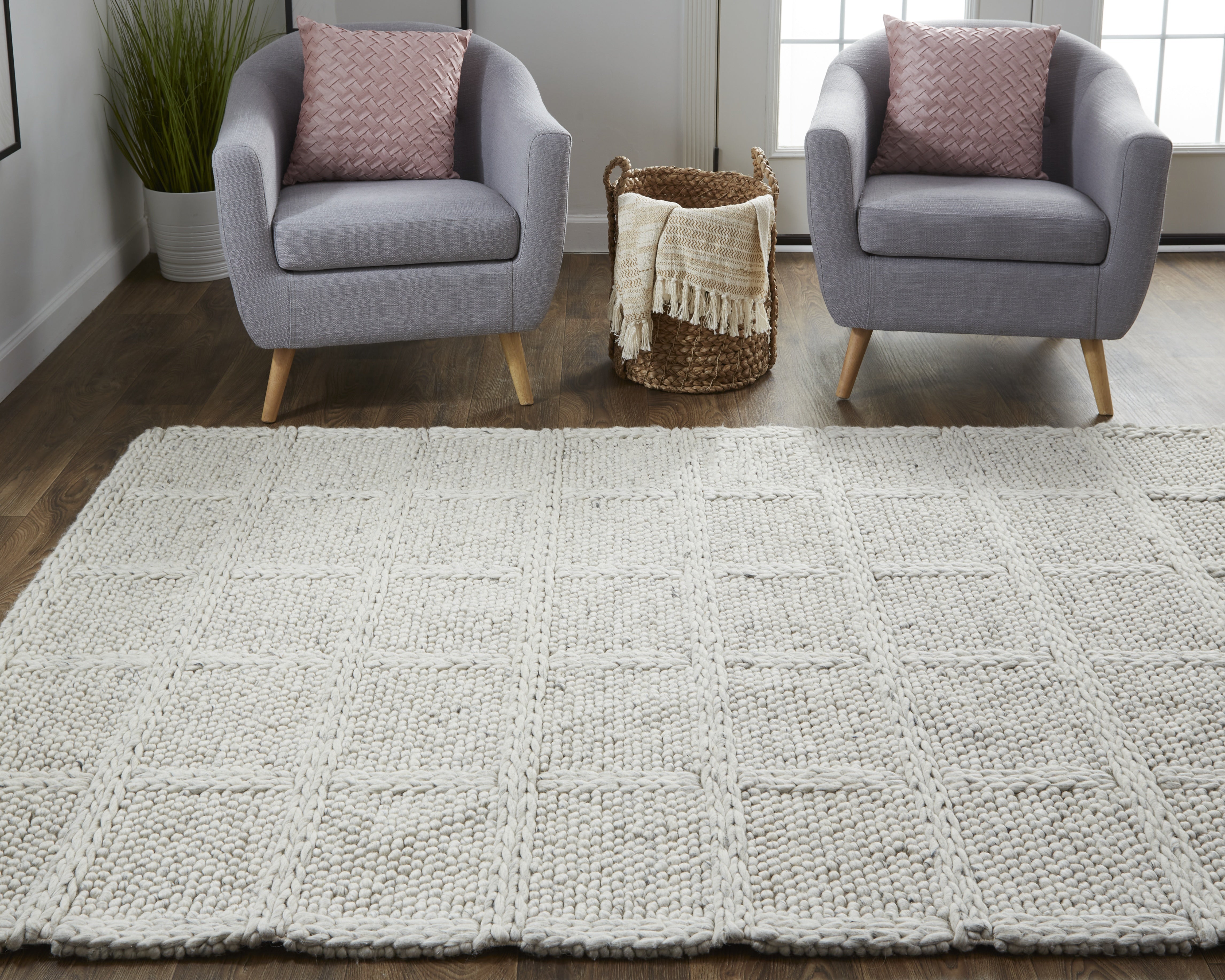 Berkeley Transitional Solid - Ivory/Gray Area Rug