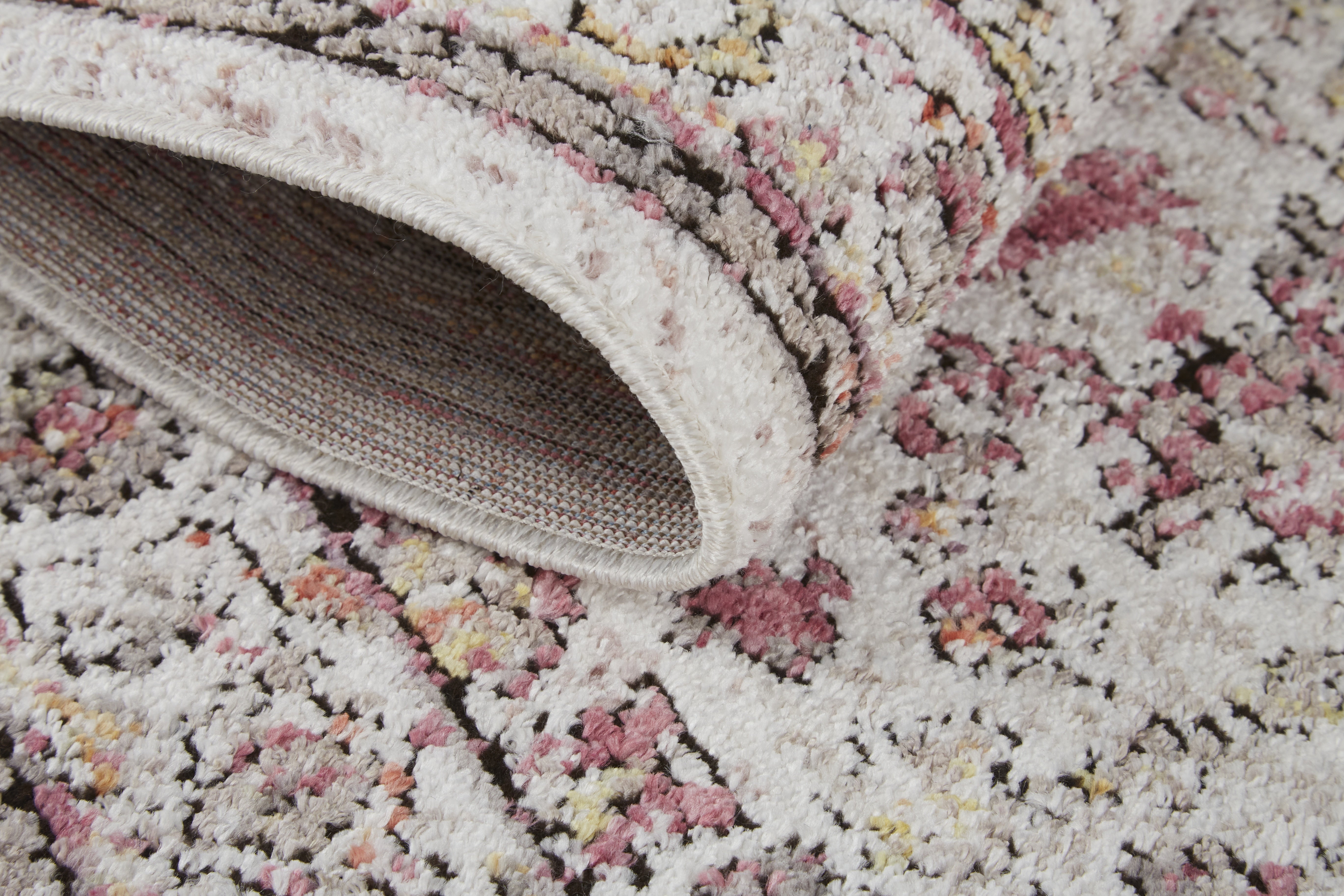 Armant Traditional Oriental - Ivory/Pink/Gray
