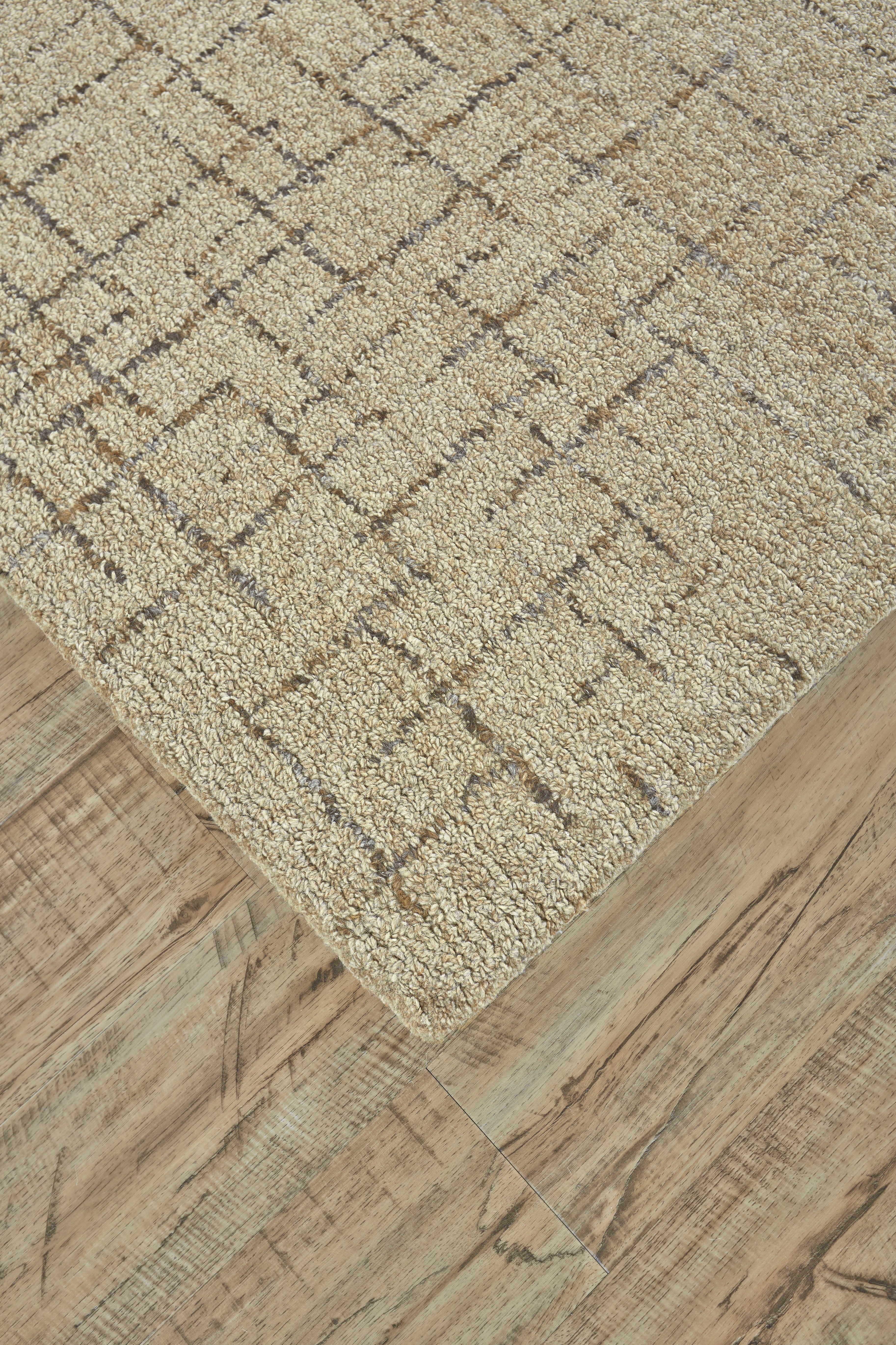 Morisco Transitional Geometric - Tan/Gray/Black