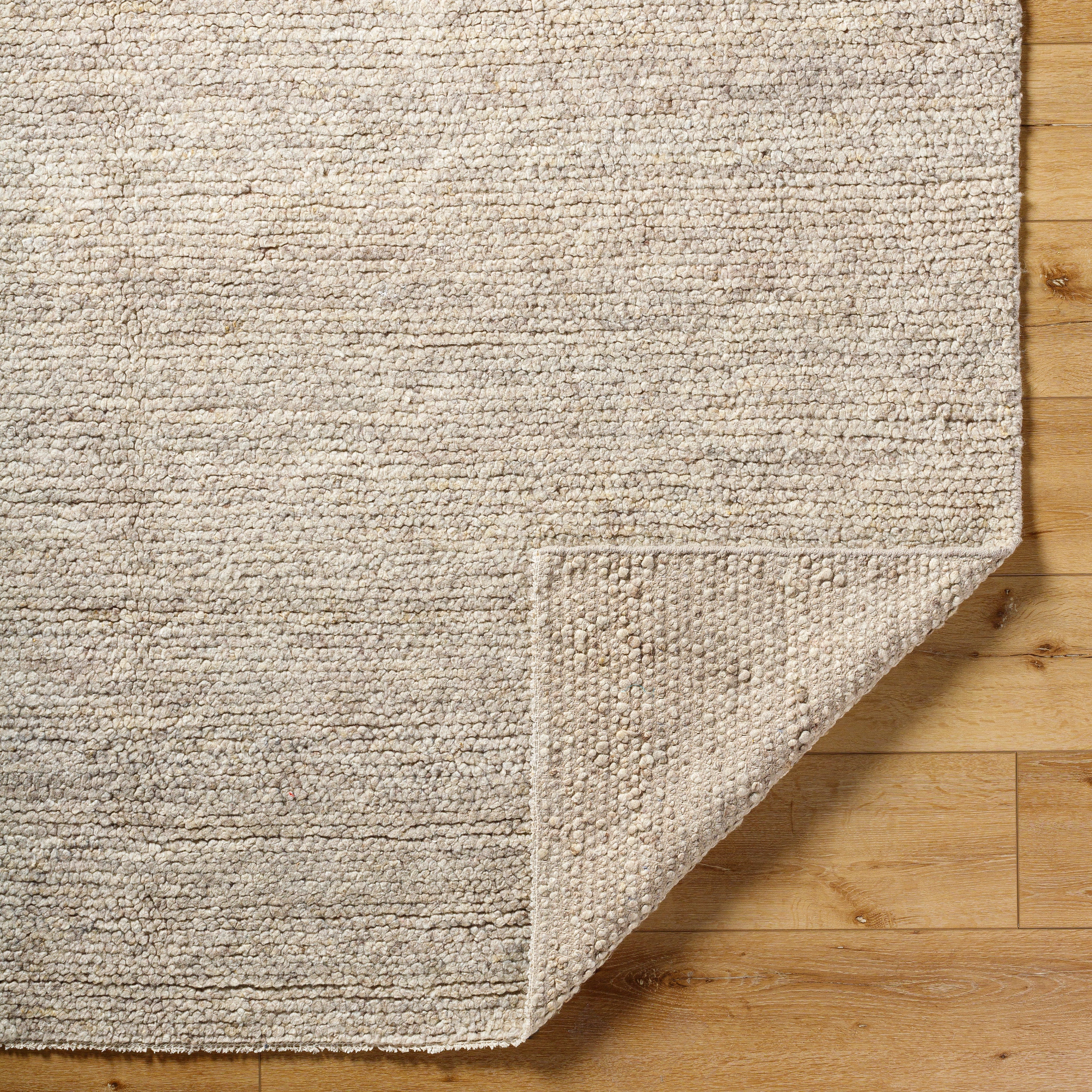 Chic Hand-Knotted Wool Area Rug