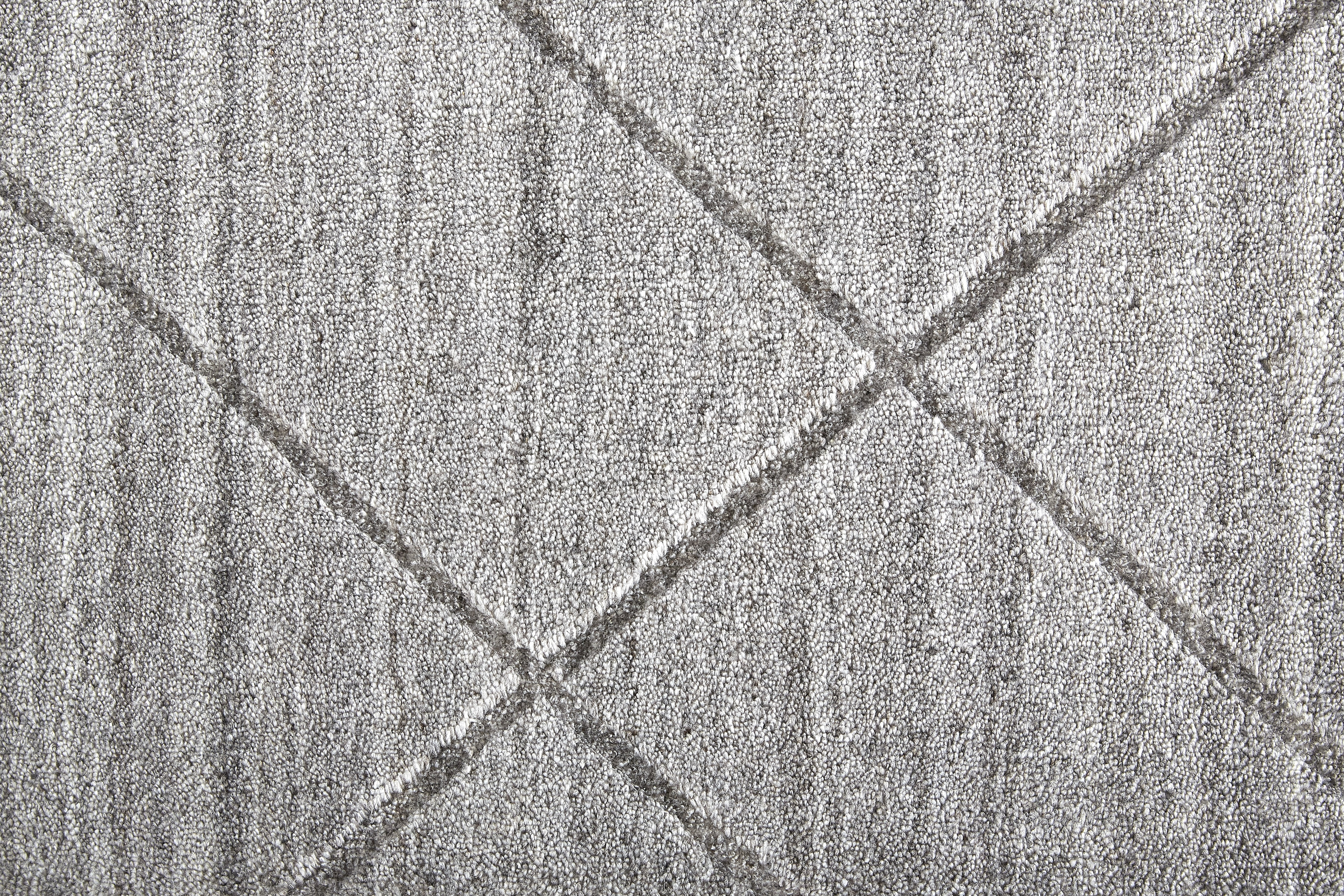 Redford Transitional Solid - Ivory/Silver Area Rug