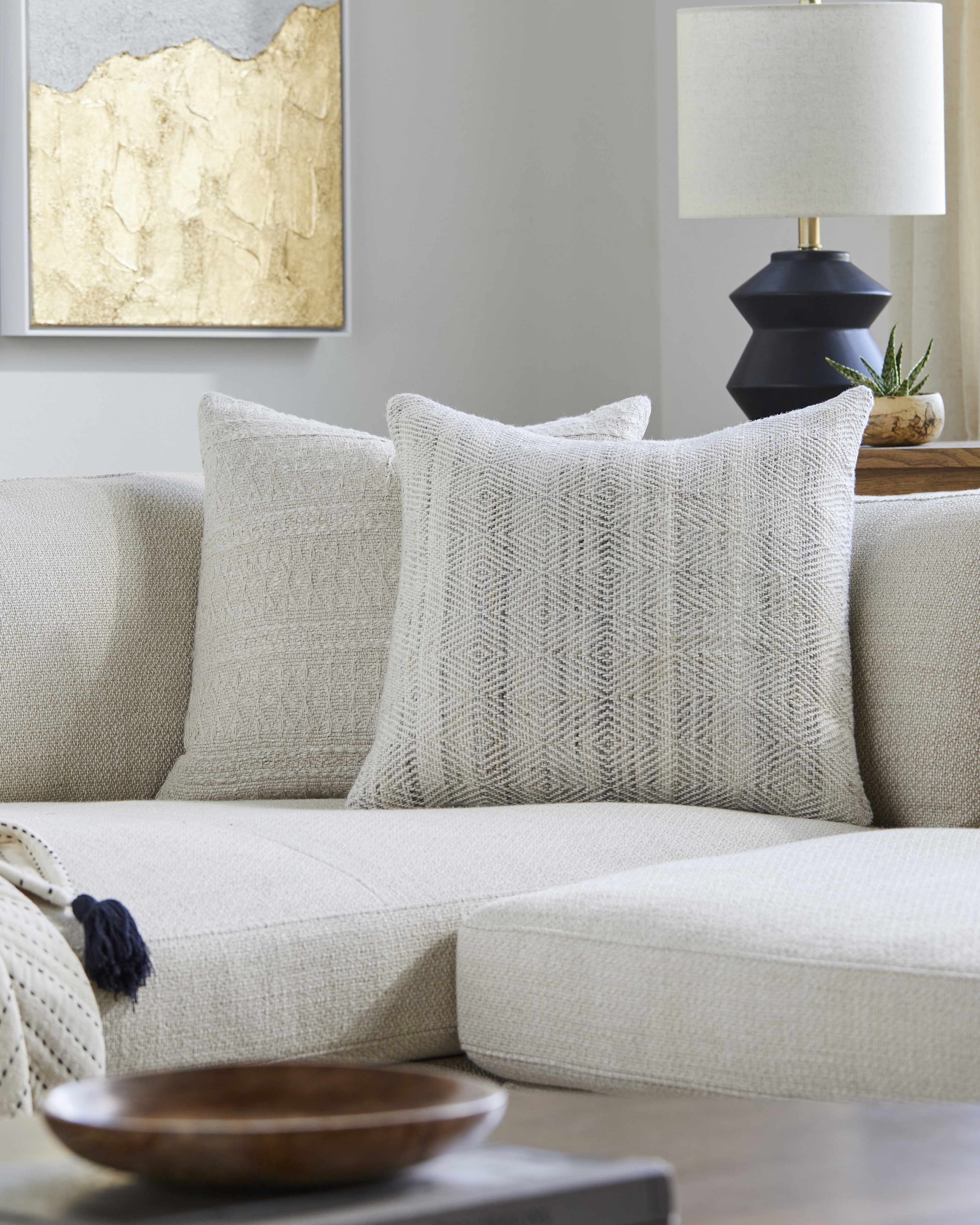 The Monroe Pillow