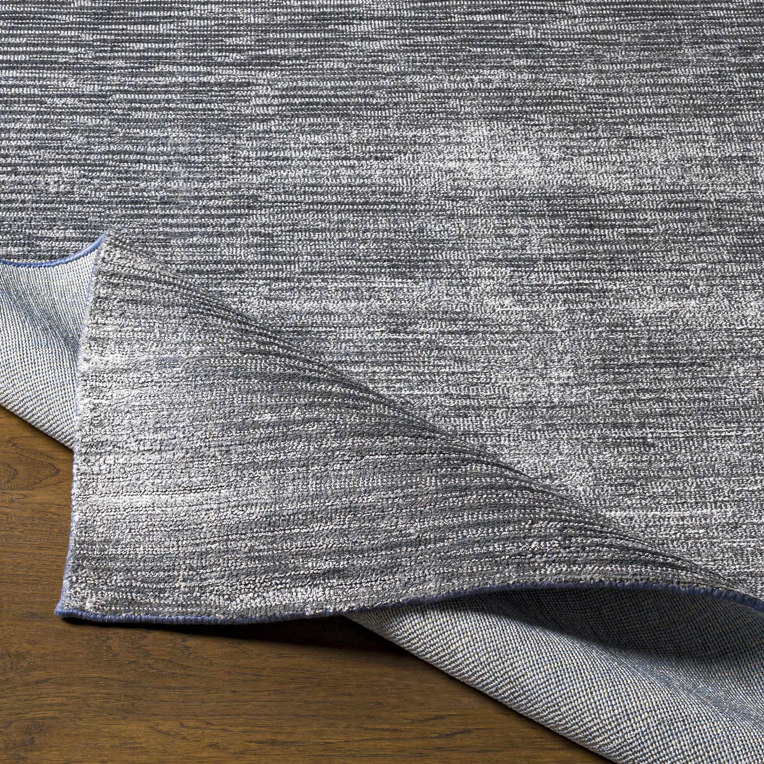 Cozy Chic Gray Viscose Hand Loomed Area Rug